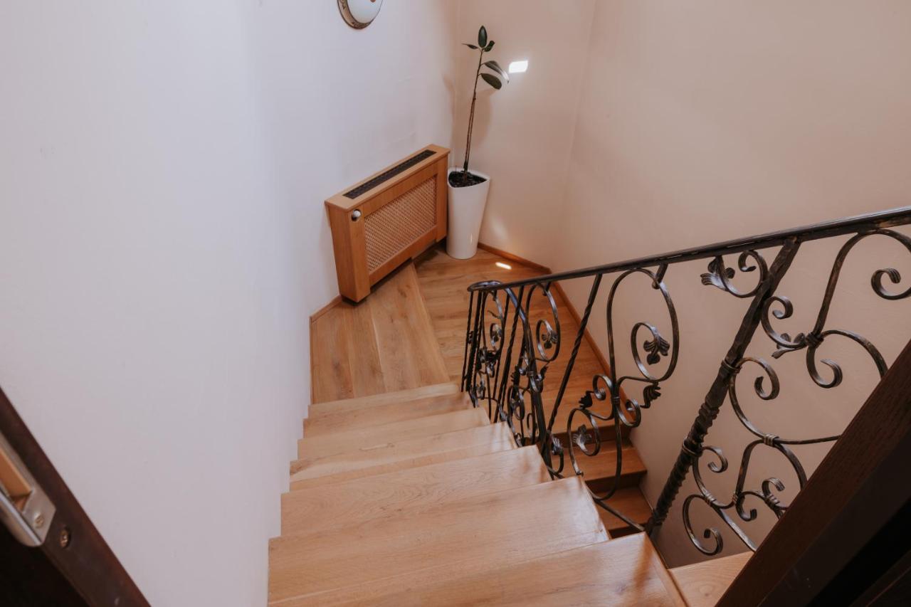 Hotel Bonaparte Кошице Экстерьер фото
